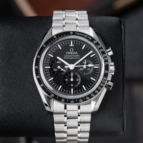 omega speedmaster quartz|omega speedmaster price list.